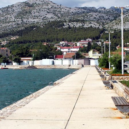Apartments With A Parking Space Starigrad, Paklenica - 6431 Starigrad Paklenica Exterior foto
