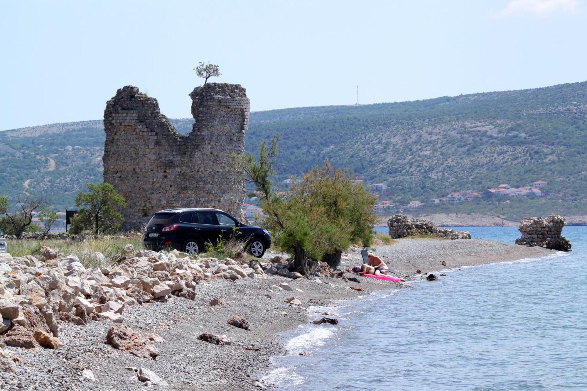 Apartments With A Parking Space Starigrad, Paklenica - 6431 Starigrad Paklenica Exterior foto